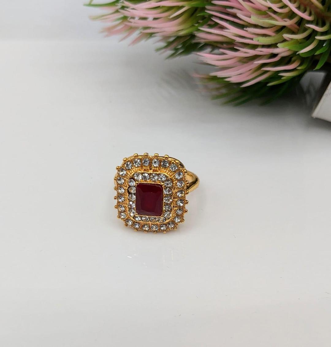 Vintage Design Gold Plated Zircon Engagement Ring