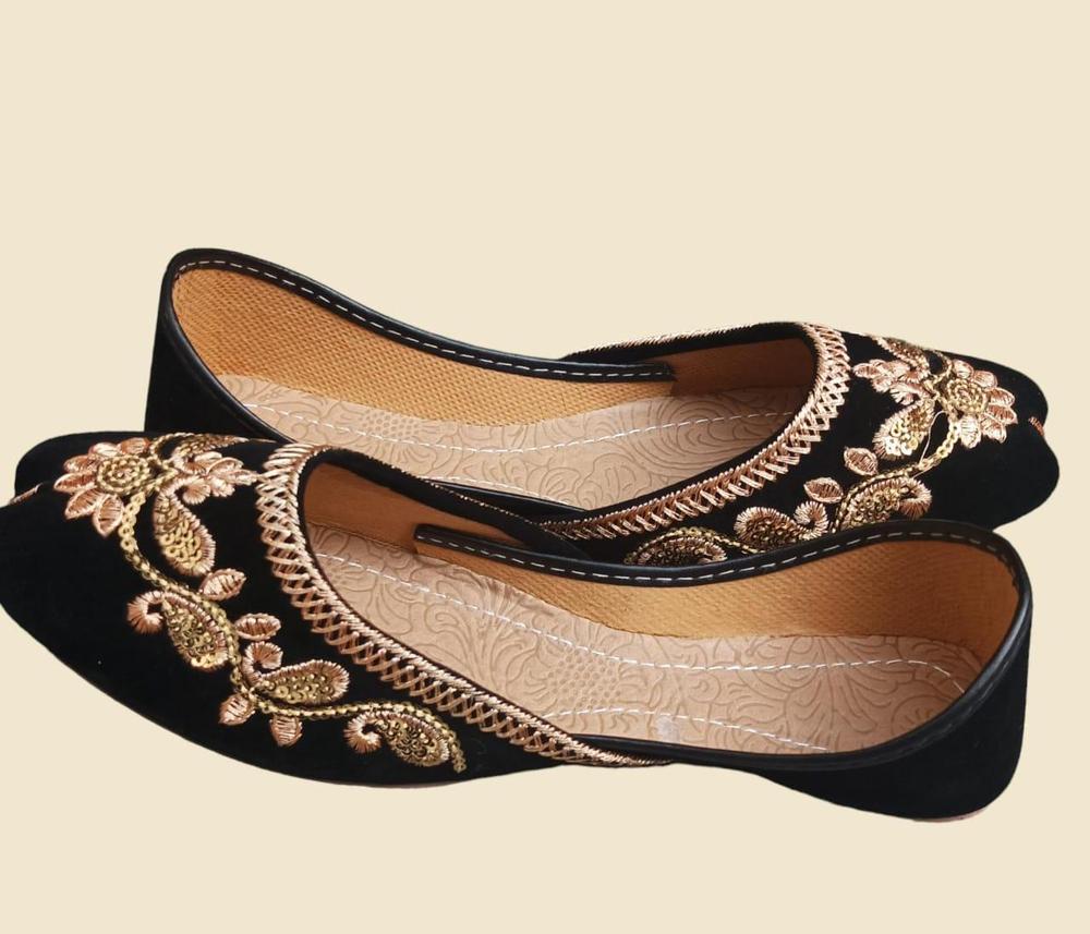 Women's Stylish Khussa