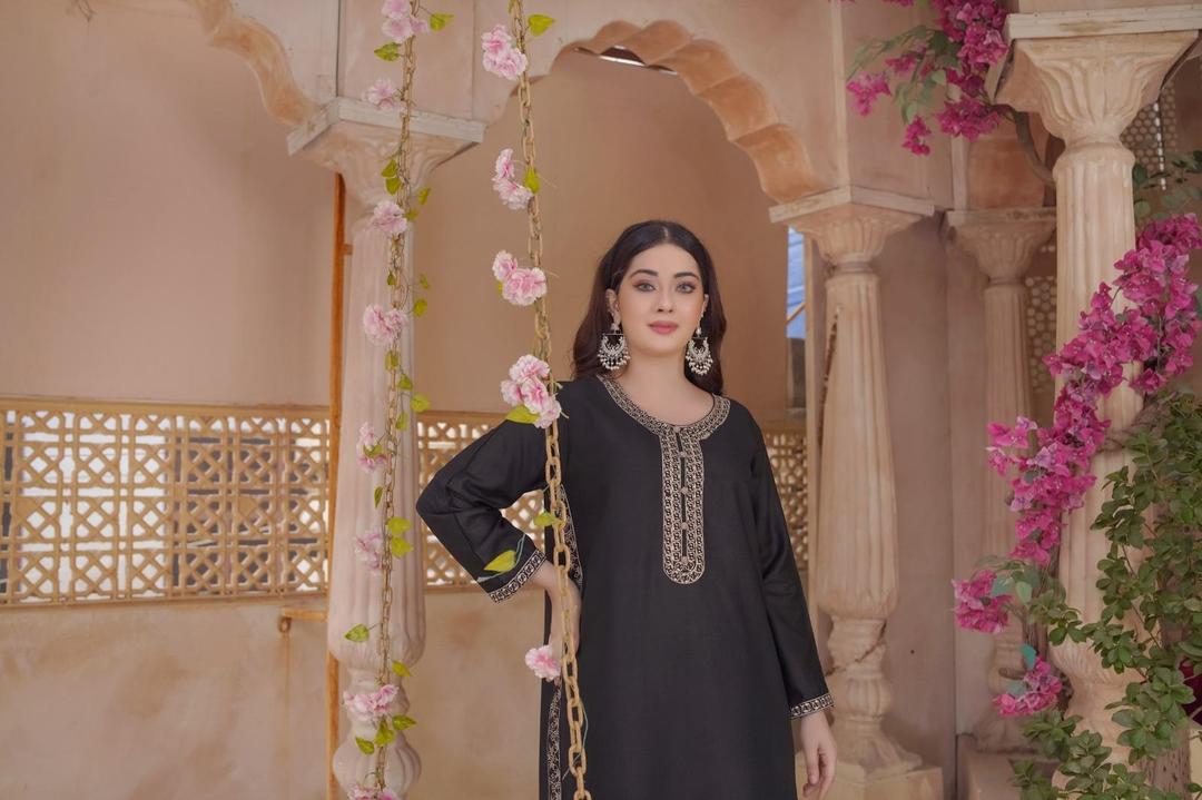 2 Pcs Dhanak Embroidered Women's Stitched Shirt and Trouser Set