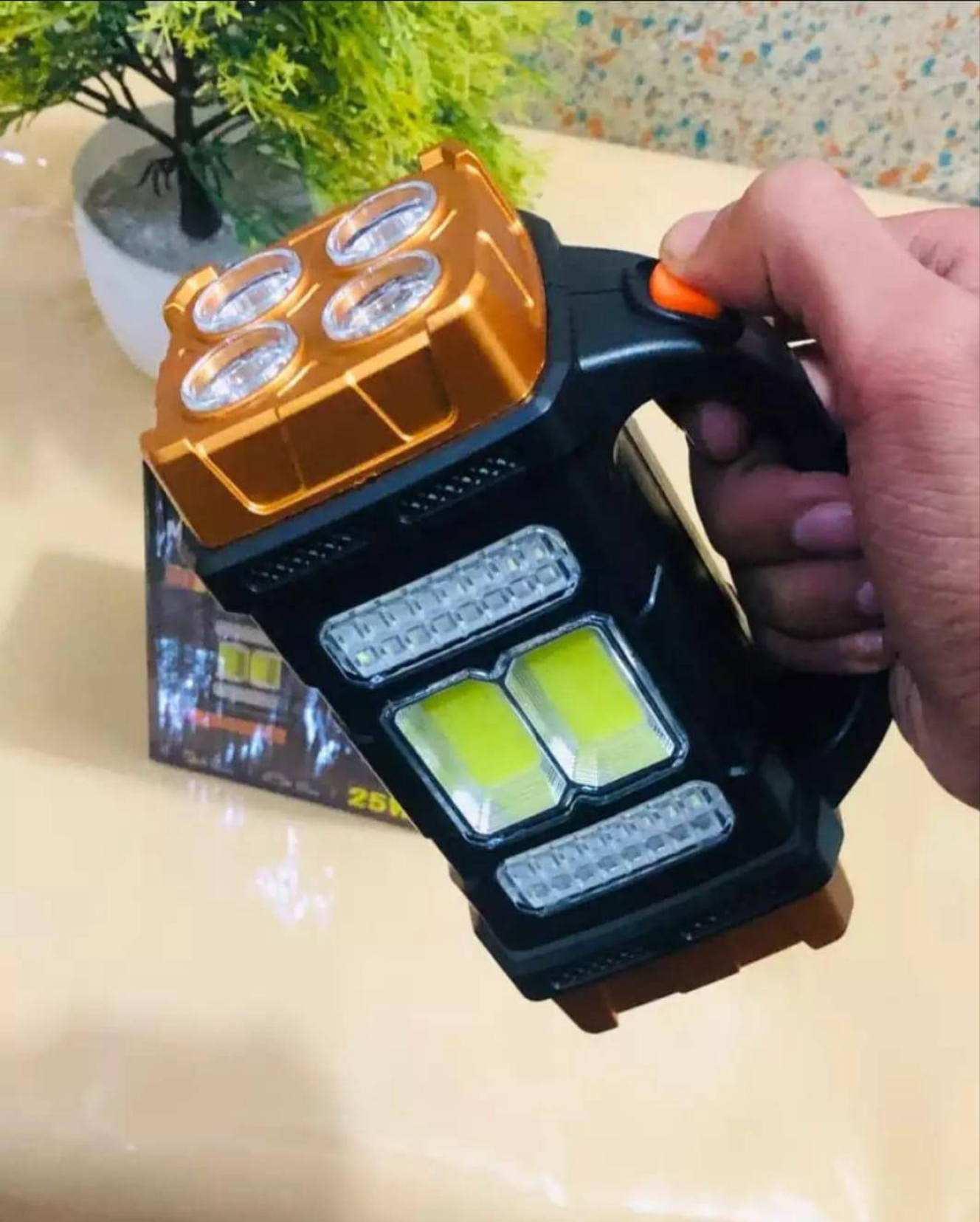 Rechargeable Solar Emergency Light