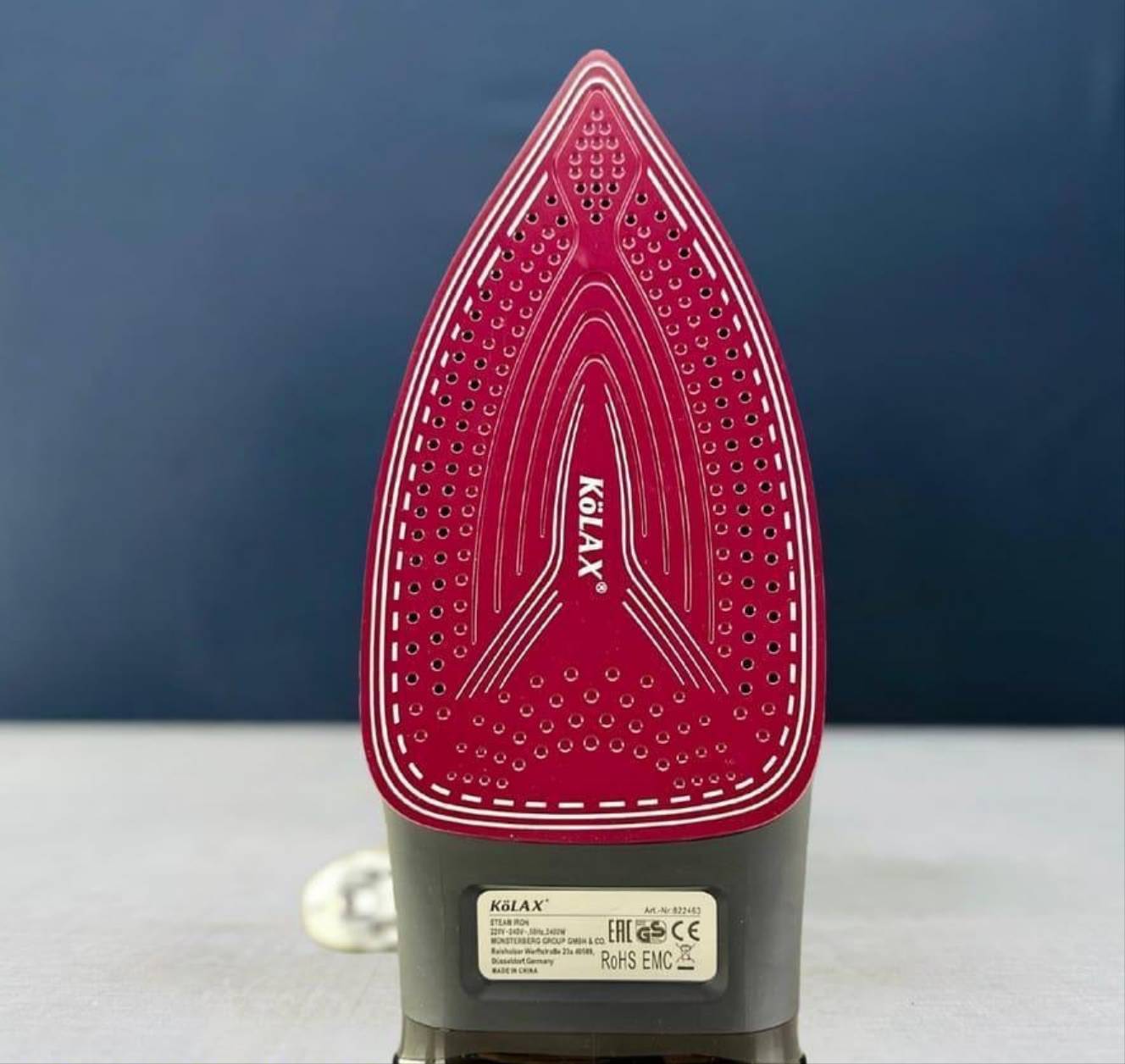 2400KW Steam iron Black