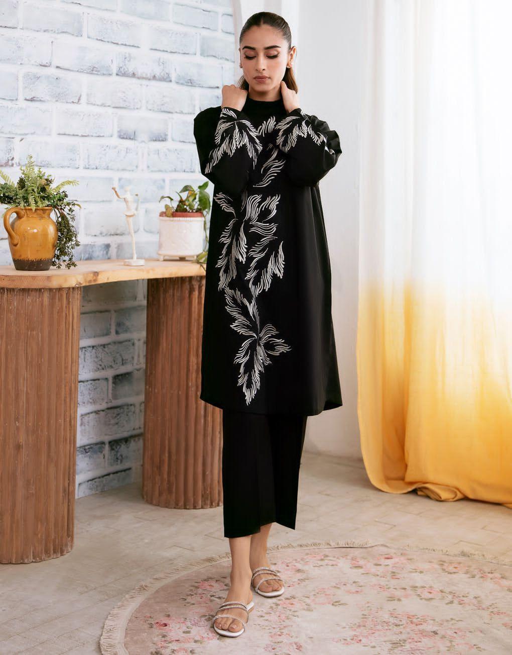 Chic Black Block Printed Linen Shirt and Trouser Set - 2 Pcs
