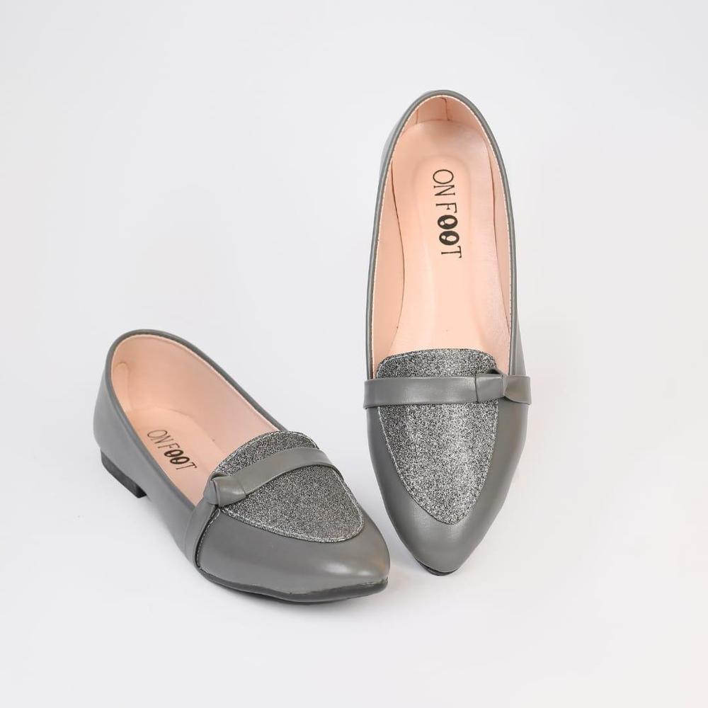 Women's Rexine Casual Pumps