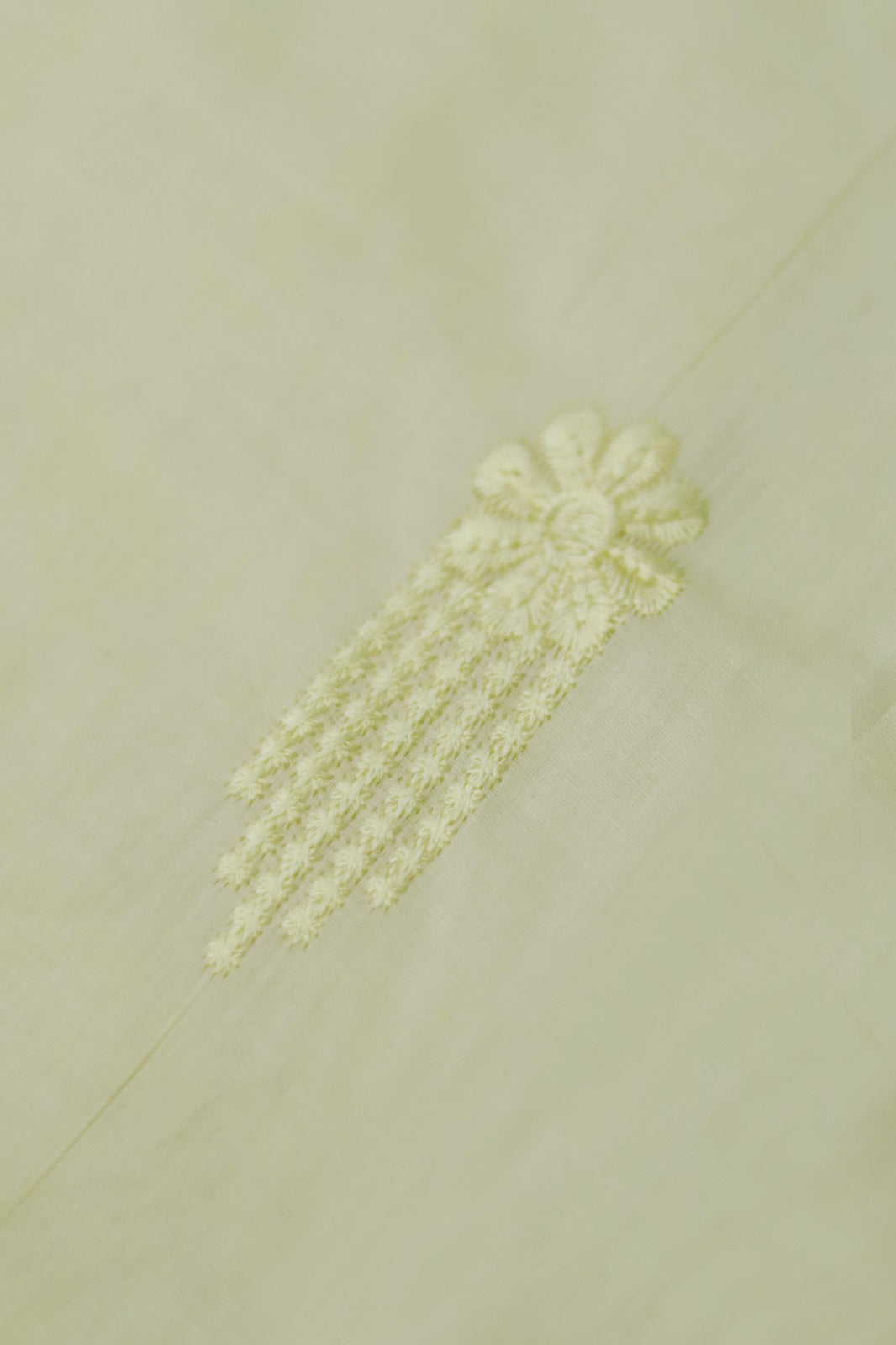 3 PC WOMEN'S LUXURY EID FANCY CHIKENKARI SUIT