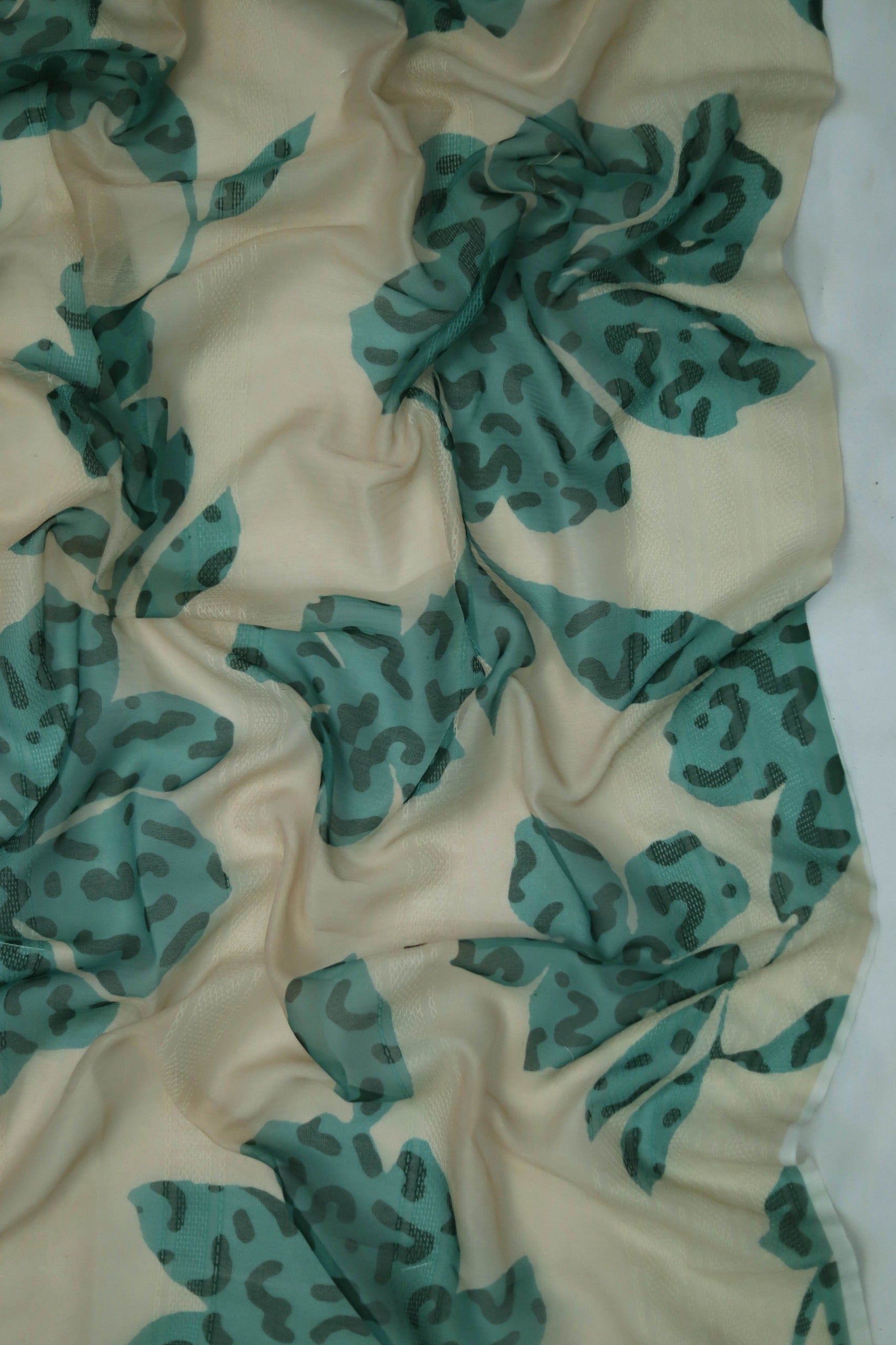 3 PC WOMEN'S LUXURY EID FANCY CHIKENKARI SUIT